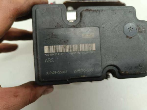 BLOC ABS FORD FIESTA 2008+ M3 - Vue 3